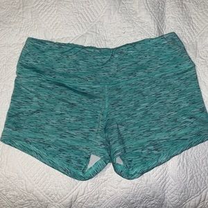 Fleo Shorts